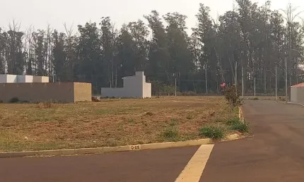 Terreno - Em condomínio, para Venda em Sertãozinho/SP