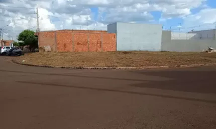 Terreno à venda na Rua Edson Aparecido Pinheiro, Jardim Águas do Engenho, Sertãozinho