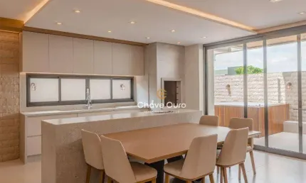 Sobrado alto padrão com 3 suítes em condomínio fechado à venda, 220 m² por R$ 1.870.000 - Parque Verde - Cascavel/PR