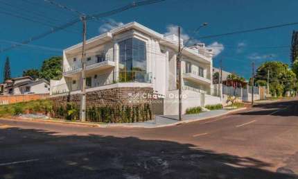 Sobrado à venda, 421 m² por R$ 4.000.000,00 - Country - Cascavel/PR