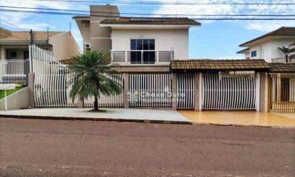 Sobrado com 3 dormitórios à venda, 179 m² por R$ 1.390.000,00 - Pioneiros Catarinenses - Cascavel/PR