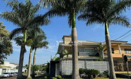 Sobrado com 3 dormitórios à venda, 201 m² por R$ 1.345.000,00 - Country - Cascavel/PR