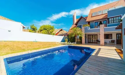 Sobrado à venda, 490 m² por R$ 2.900.000,00 - Centro - Toledo/PR