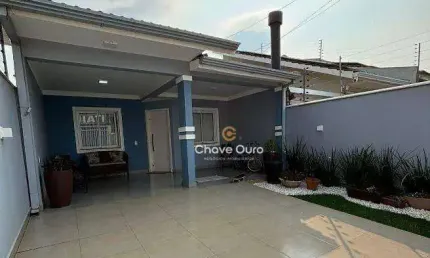 Casa térrea completa: spa, churrasqueira, edícula e móveis planejados em rua tranquila. bairro  canadá