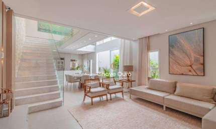 Sobrado com 3 dormitórios à venda, 280 m² por R$ 2.350.000,00 - Country - Cascavel/PR