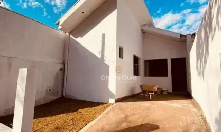Casa com tres quartos a venda no vila industrial prox. ao supermercado Allmayer