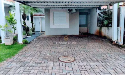 Casa em condomínio fechado com 2 quartos à venda no Parque Verde, Cascavel 