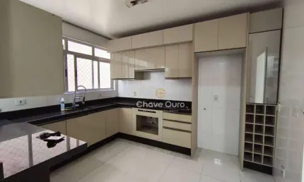 Apartamento com 3 dormitórios (sendo 1 suite)à venda, 187 m² por R$ 650.000 - Centro - Cascavel/PR