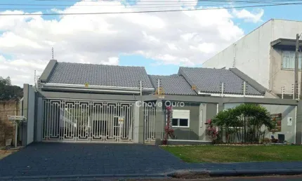 Casa com 4 dormitórios à venda, 228 m² por R$ 1.600.000,00 - Tropical  - Cascavel/PR