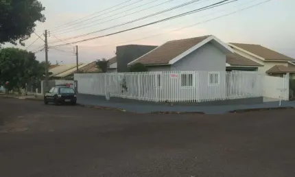 Casa com 3 quartos à venda no Universitário, Cascavel 
