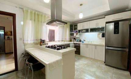 Sobrado à venda, 189 m² por R$ 1.250.000,00 - Centro - Cascavel/PR