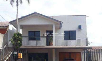 Sobrado à venda, 252 m² por R$ 700.000,00 - Santa Felicidade - Cascavel/PR
