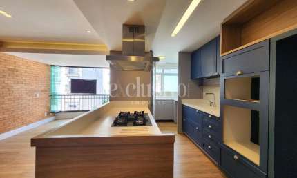 Apartamento com 3 quartos à venda na Rua Desembargador Pedro Silva, 1952, Coqueiros, Florianópolis por R$ 1.800.000