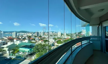 Apartamento com 3 quartos à venda na Rua Souza Dutra, 776, Estreito, Florianópolis por R$ 990.000