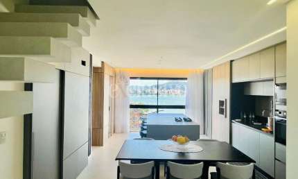 Cobertura com 2 quartos à venda na Rua Marques de Carvalho, 205, Coqueiros, Florianópolis por R$ 2.380.000
