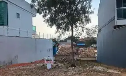 Terreno à venda na Rua São Móises, Jardim Vitória, Macaé