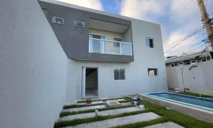 Casa duplex 3/4 suítes, sendo um no térreo, vista mar em Ipitanga
