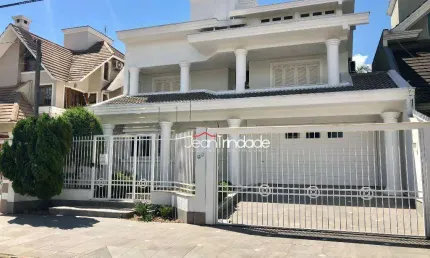 Sobrado com 4 dormitórios à venda, 514 m² por R$ 2.600.000 - Moinhos de Vento - Canoas/RS