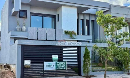 Sobrado com 3 dormitórios à venda, 290 m² por R$ 2.650.000,00 - Moinhos de Vento - Canoas/RS