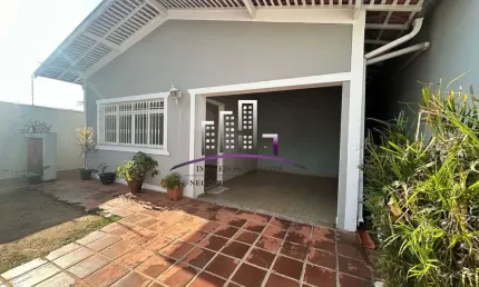 Casa com 3 quartos para alugar no Jardim Nova Europa, Campinas 