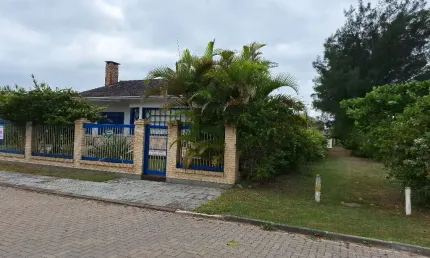 Casa com 4 quartos à venda na Avenida Paraguassu, 398, Noiva Do Mar, Xangri-Lá