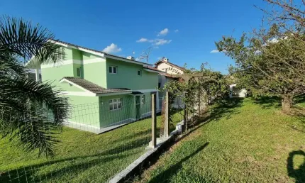 Casa com 3 quartos à venda na Imigrante, 961, Aparecida, Carlos Barbosa