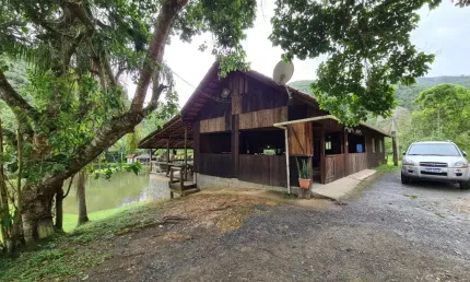 Alugo sitio  com 5 lagoas e galpão de eventos - no bairro progresso