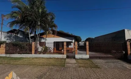 Casa à venda na Centro, 000, Centro, Nova Mutum