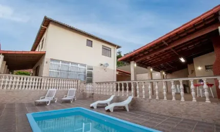Casa 4 quartos com Piscina e Churrasqueira próximo ao Bom Pastor Juiz de Fora MG