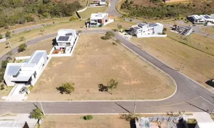 Terreno plano com 679m2 à venda no alphaville juiz de fora