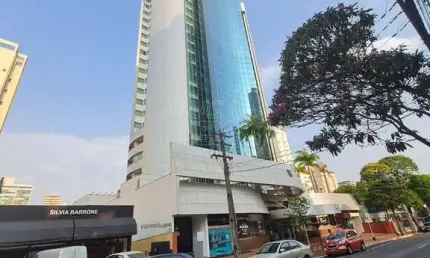 Apartamento (Flat) à venda com 90 m² por R$250.000,00