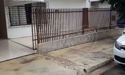 Casa com 3 quartos à venda no Aurora, Londrina 