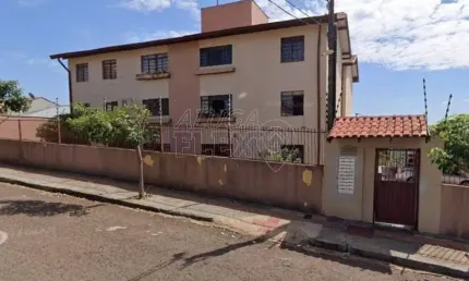 Apartamento com 3 quartos para alugar no Jardim Imagawa, Londrina 