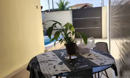 Casa com 2 quartos para alugar no Jardim Real, Praia Grande 