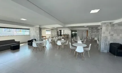 Apartamento novo no bairro campo grande confortável e com ótima aréa de lazer.