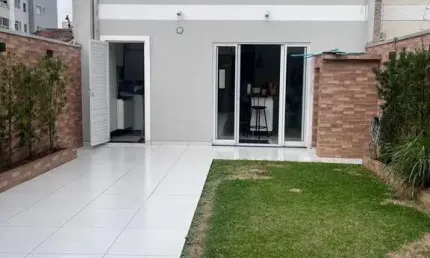 Casa com 3 quartos à venda na rua camboriú, 000, areias, camboriú, 200 m2 por r$ 1.100.000
