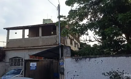 Casa sobrado à venda no centro de são gonçalo – ao lado do shopping partage