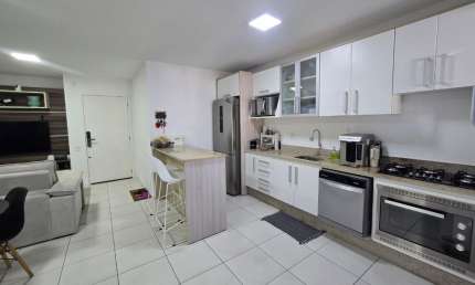 Lindo apartamento de 2 dorms 1 suite no Estreito, próximo a cabeceira da ponte Hercílio Luz
