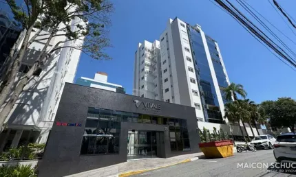 Apartamento com 3 dorm. sendo 1 suíte no vitale residence, centro de florianópolis/sc