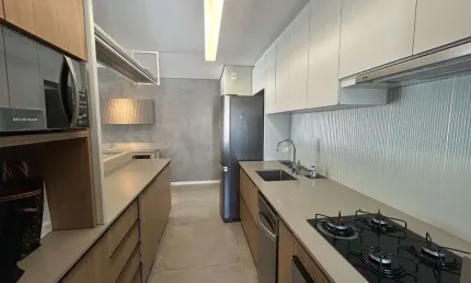 Apartamento com 3 dormitórios sendo uma suíte no itacorubi- florianópolis/sc