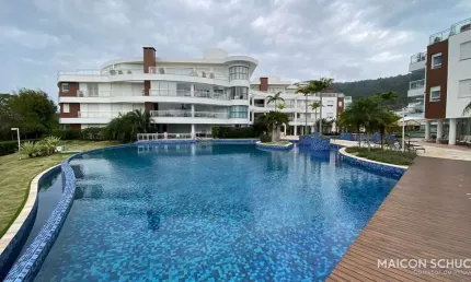 APARTAMENTO 4 SUÍTES GARDEN COM PRAINHA PRIVATIVA MOBILIADO E DECORADO