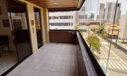 Imóvel para venda tem 210 metros quadrados com 4 quartos em Manaíra - João Pessoa - PB