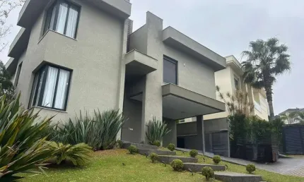 Casa em condomínio fechado com 4 quartos para alugar no Tamboré, Santana de Parnaíba 