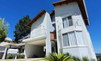 Residência de alto padrão em valville 1 - alphaville