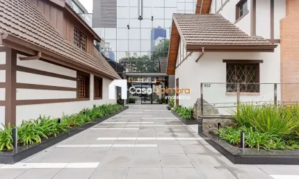 Sala comercial à venda na rua emiliano perneta, 952, centro, curitiba, 232 m2 por r$ 3.889.513