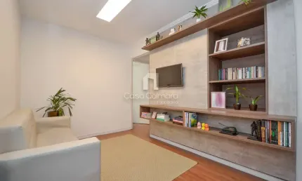 Apartamento com 2 quartos à venda na Rua Atílio Brunetti, 541, Capão Raso, Curitiba, 49 m2 por R$ 424.900