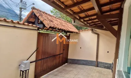 Casa com 3 quartos à venda na Rua Prefeito Monte, Tijuca, Teresópolis, 112 m2 por R$ 750.000