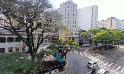 Excelente apartamento na Rua do Imperador, localização privilegiada.