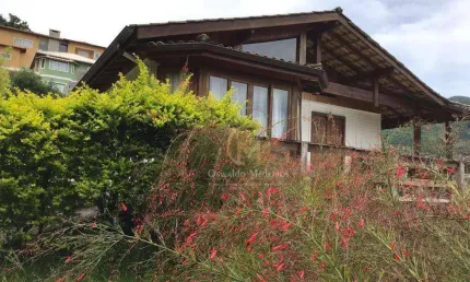 Casa com 2 quartos à venda na Rua Barão do Triunfo, Mosela, Petrópolis