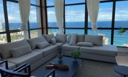 Lindo studio  disponível para locação na barra, todo mobiliado